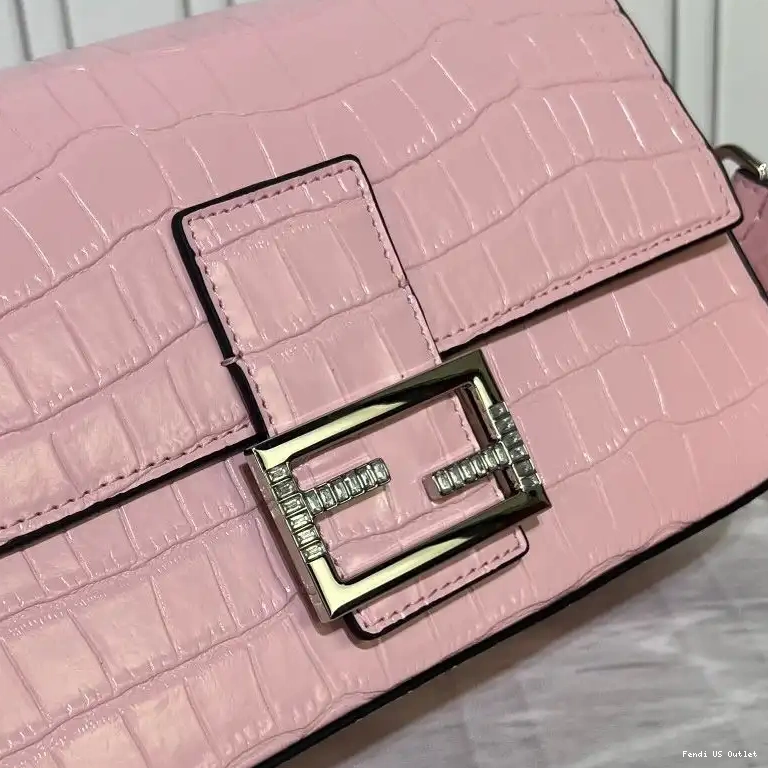 Affordable HOT Baguette Tiffany Medium Leather Pink Crocodile Fendi In Bag 0505